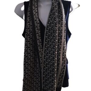 Gray Patterned Scarf Michael Kors